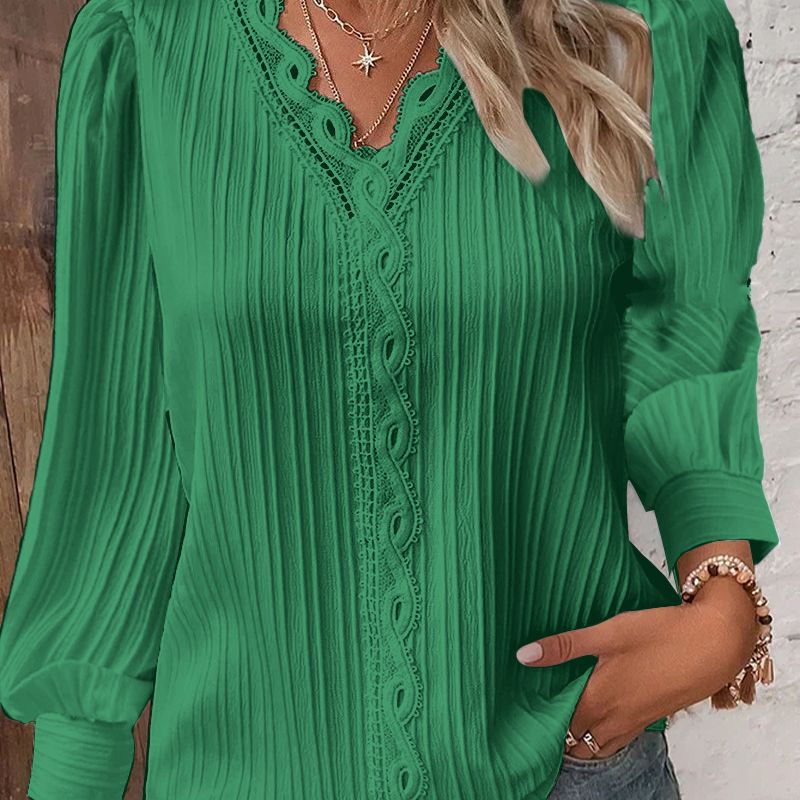 Sara™ | Bluse Med Blondedetaljer i Chiffon