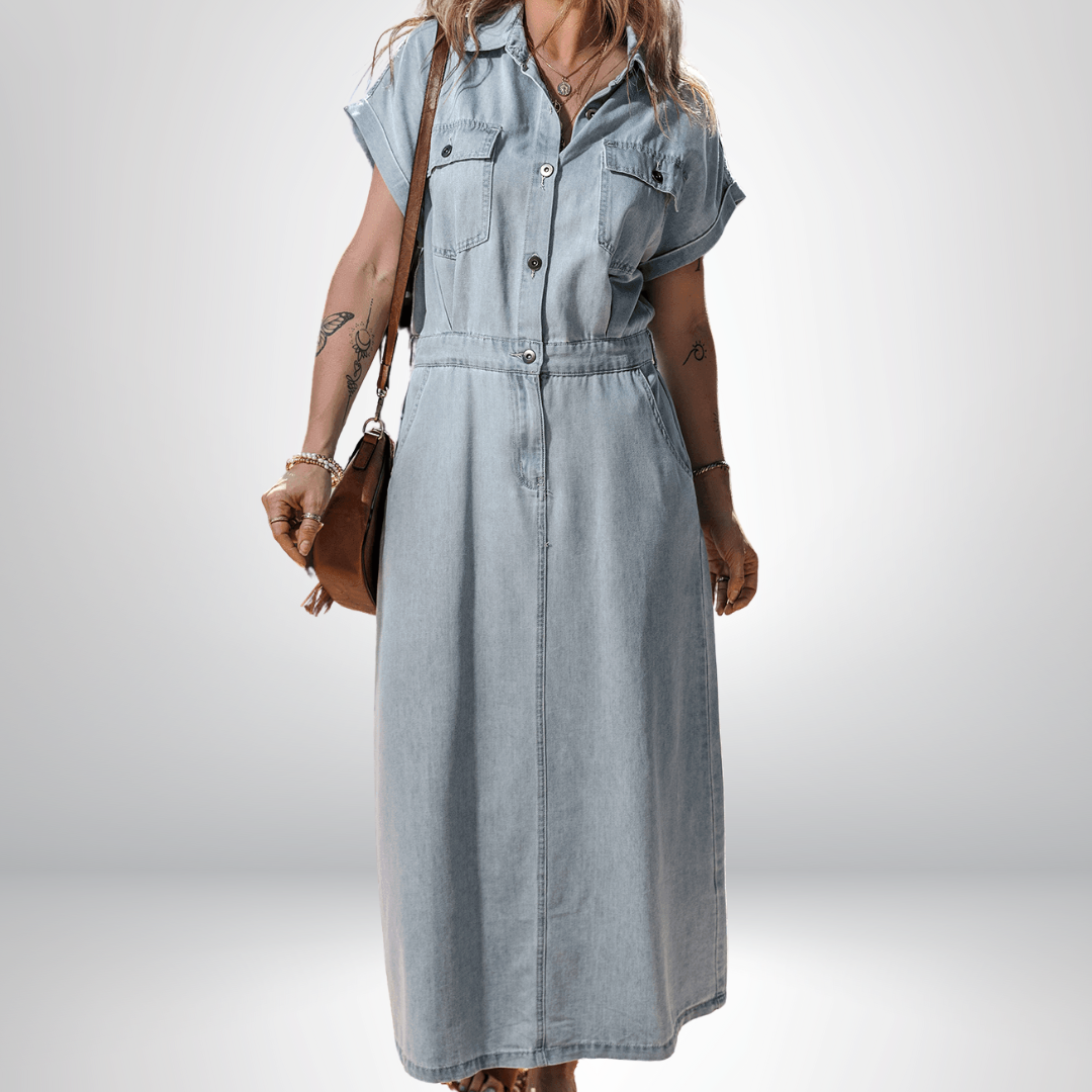 Sara® | Elegant Denimkjole med Korte Flagermusærmer