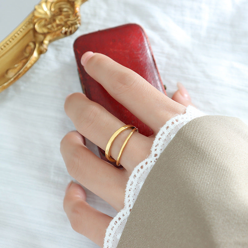 Ring med nilloverflade | 18k Guld