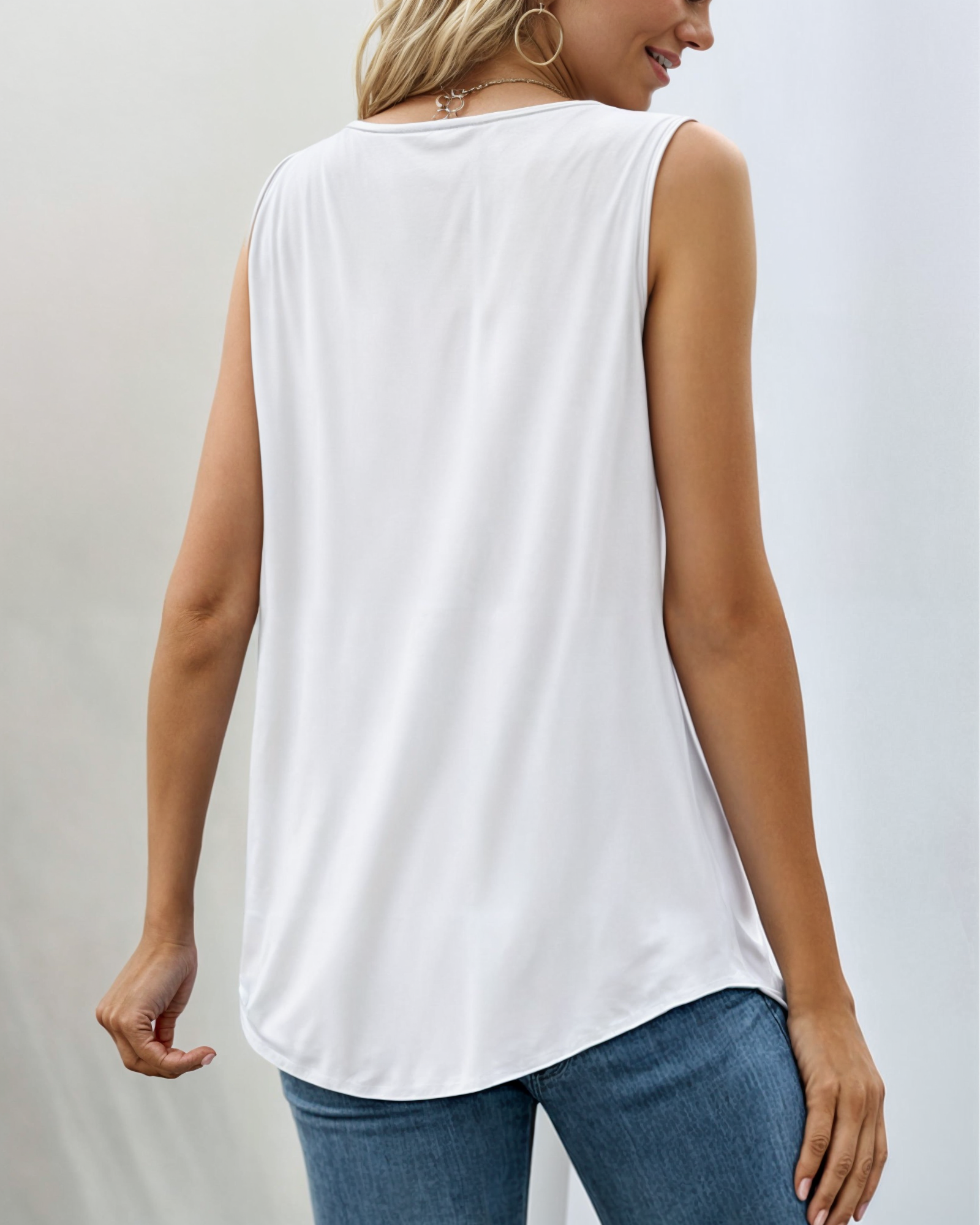 Sara™ | Ærmeløs tanktop med firkantet udskæring